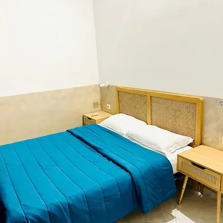 Flyresidence Garibaldi Station-2